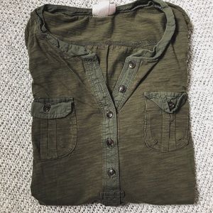 Long sleeve double pocket tee